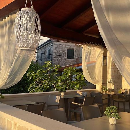 Boutique Hotel Alegria Supetar Exterior photo