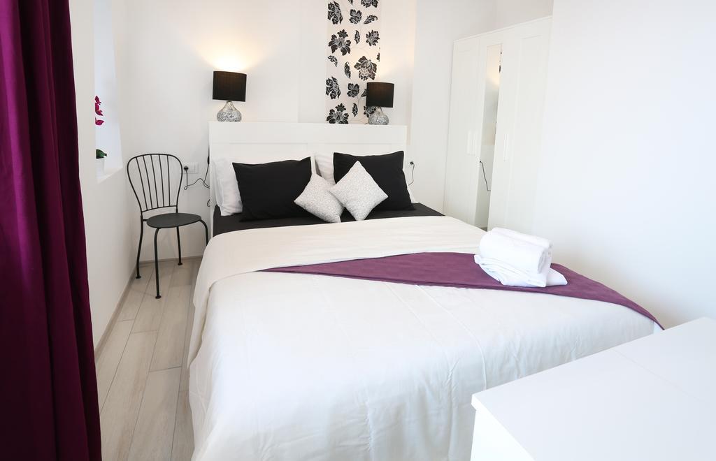 Boutique Hotel Alegria Supetar Room photo