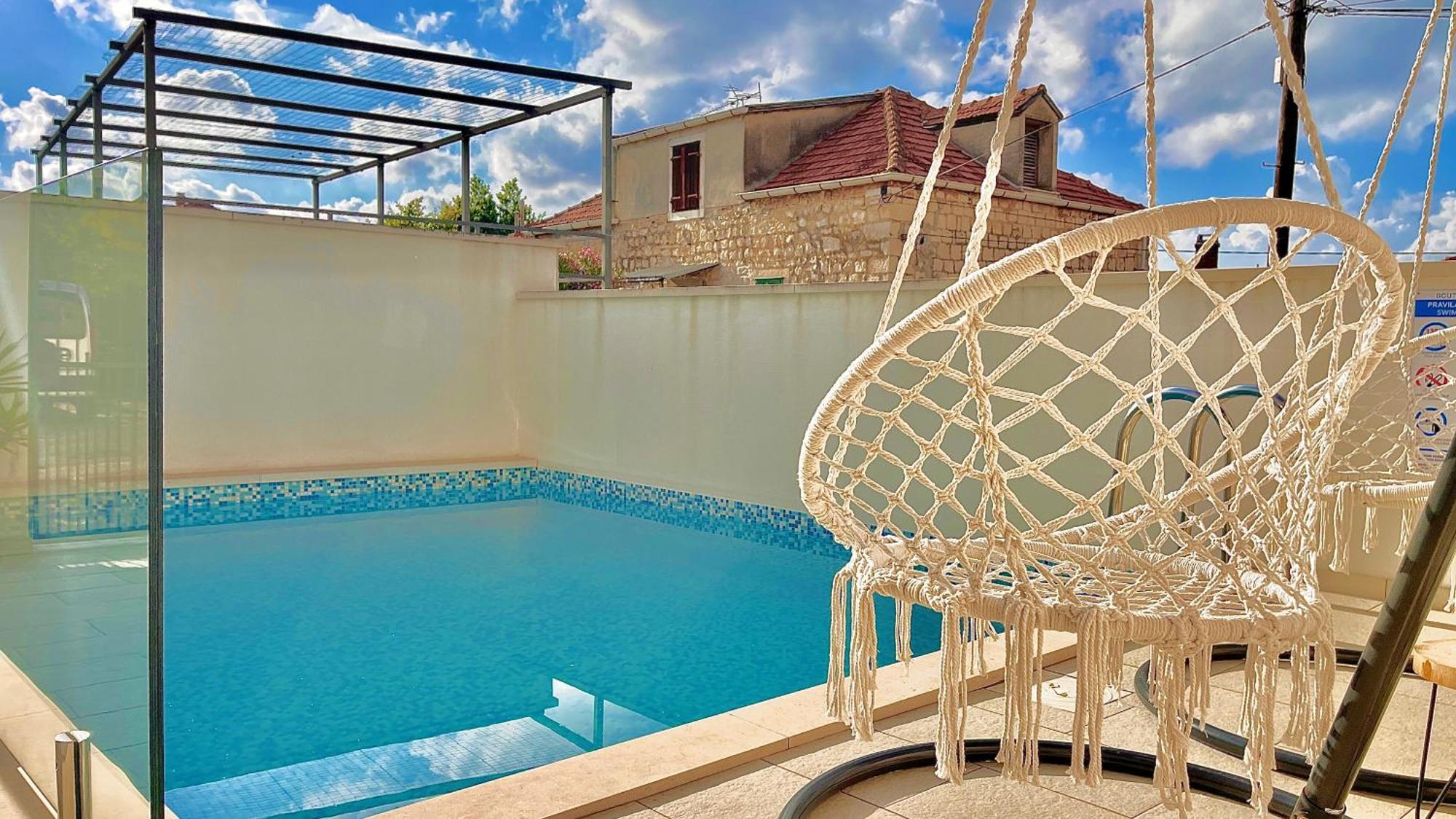 Boutique Hotel Alegria Supetar Exterior photo